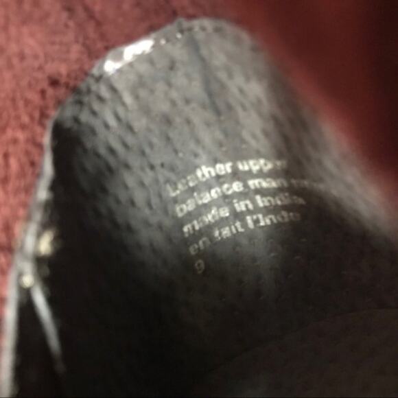 Anthropologie Burgundy Suede Ankle Boots - Picture 8 of 8